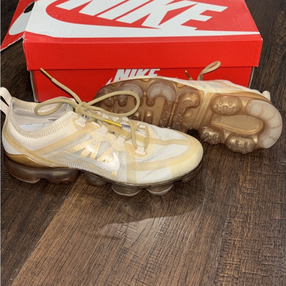 Nike Air VaporMax Flyknit Sneakers
